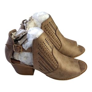 Top Moda NEW Open Toe Booties Size 8 in Tan Vegan Leather